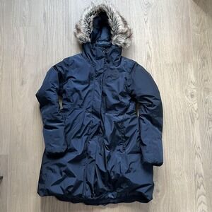 The North Face Women's Navy Ski Parka with Faux Fur Trim